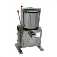 TILTING WET GRINDER WITH 1 HP COPPER COIL MOTOR, 7 LITERS