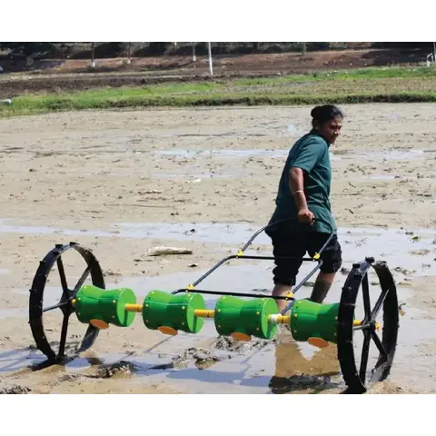 DIRECT PADDY SEEDER / 25 X 25 CM / 6 ROWS